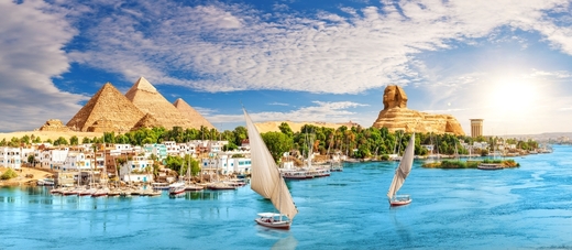 Egypt Nil sfinga pyramidy Asuanshutterstock_2260377453.jpg