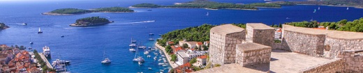 Hvar ostrov Hvar Adriadatabanka 1920x390px.jpg