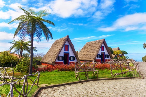 Madeira  village Santana 500x334 shutterstock_1895560075.jpg