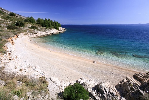 Písečná pláž Adriadatabanka 500x334px.jpg