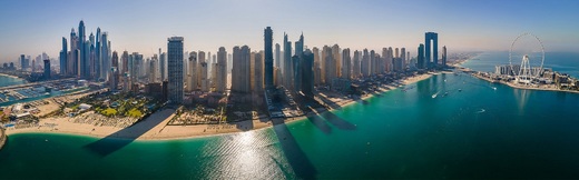 SAE Dubaj 1920x600 shutterstock_1644107074.jpg