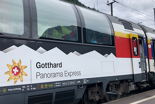 Svycarsko Gotthard express 500x334.jpg