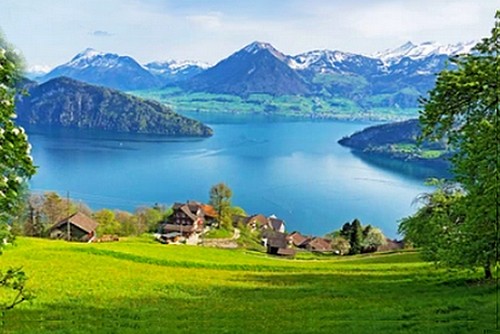 Svycarsko Rigi 500x334.jpg