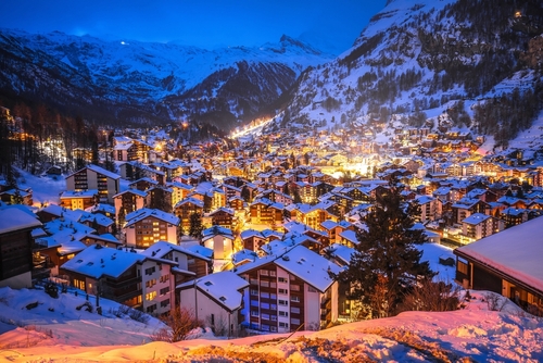 Zima Svycarsko Zermatt shutterstock_2419712259.jpg